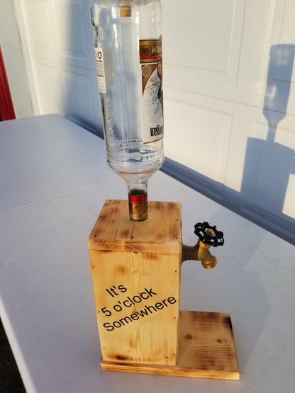 Liquor Dispenser Captain Morgan It's 5 o'clock somewhere